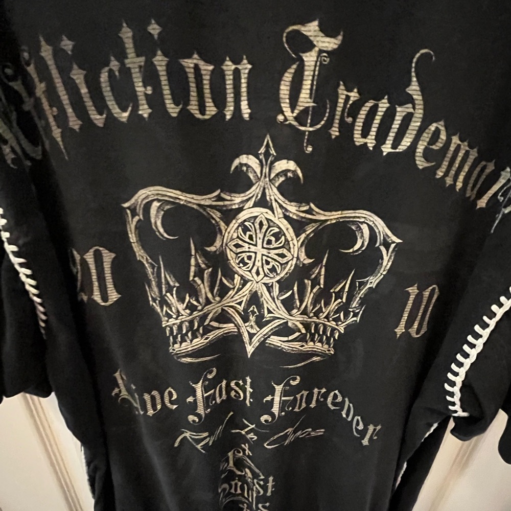 Affliction v-neck t-shirt Buckle 💀 - Picture 6 of 11